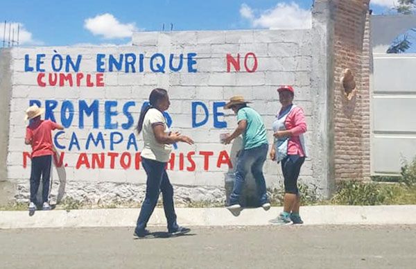 Antorchistas denuncian el mal gobierno del edil de Cadereyta 