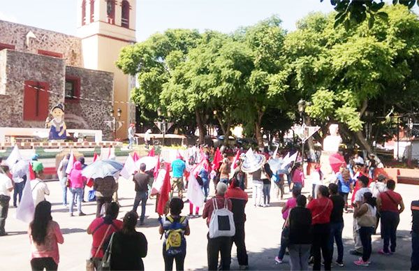 Antorcha protesta con evento cultural en Corregidora 