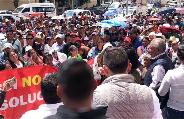 Gobernador de Hidalgo se compromete a resolver las peticiones de Antorcha