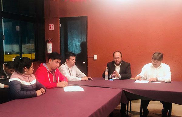 Antorchistas de Tláhuac levantan plantón, alcalde se compromete a resolver demandas sociales