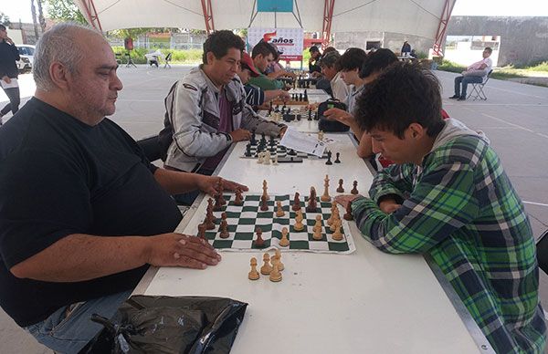 Antorchistas celebran fiestas patrias con Torneo de Ajedrez