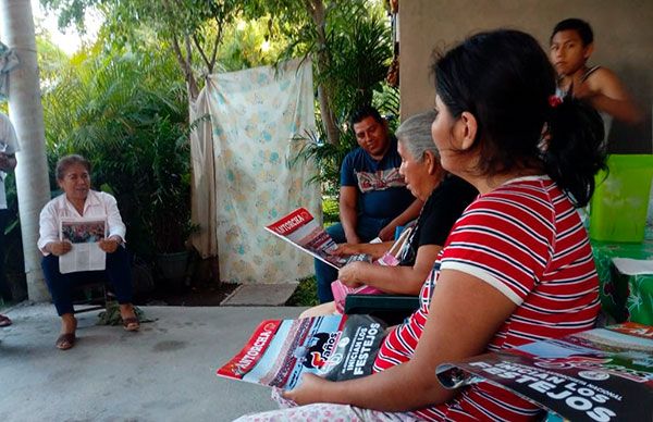 Campesinos se reúnen para revisar necesidades básicas 