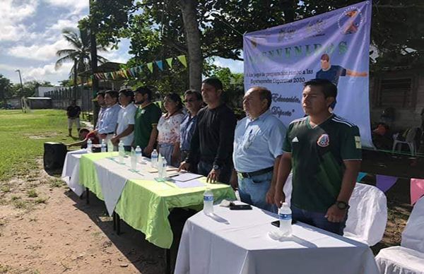 Realizan torneo de fútbol escuela antorchistas del puerto de Veracruz