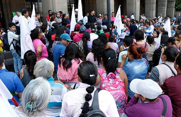 Antorchistas de Tláhuac solicitan al Gobierno de la CDMX electrificación para colonias pobres 