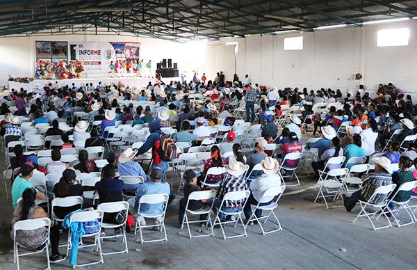 Alcalde antorchista de Santo Domingo entrega 1er Informe de Gobierno 