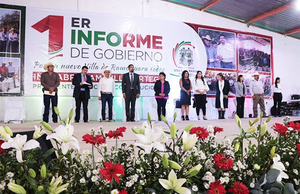 Edil antorchista muestra resultados en primer informe de Gobierno