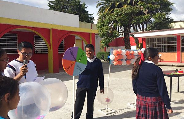 Dan la bienvenida a futuros docentes