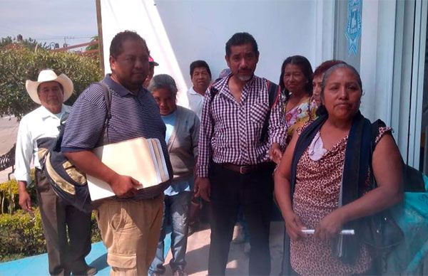 Antorchistas de Yecapixtla exigen solución a demandas sociales 