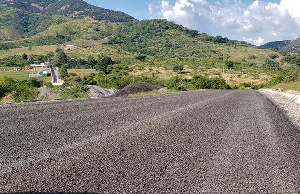 Avanza modernización de tramo carretero en Zapopan gestionado por antorchistas