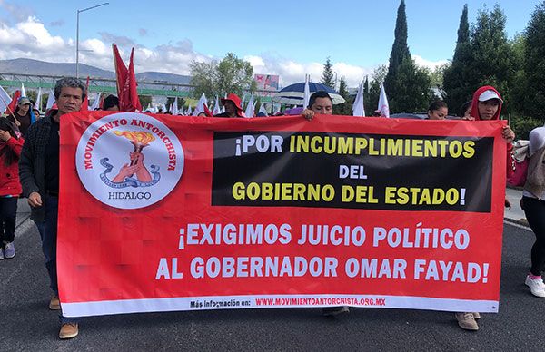 Hidalguenses dan seguimiento a proceso de juicio político contra Omar Fayad