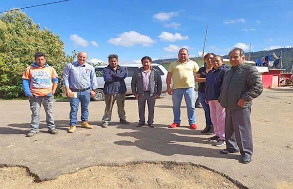 Se revisan últimos detalles para iniciar con la pavimentación del libramiento Tlalpujahuilla-Santa María