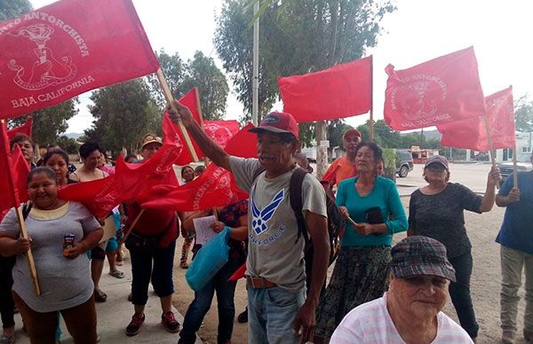 En pleno siglo XXI familias carecen de luz eléctrica