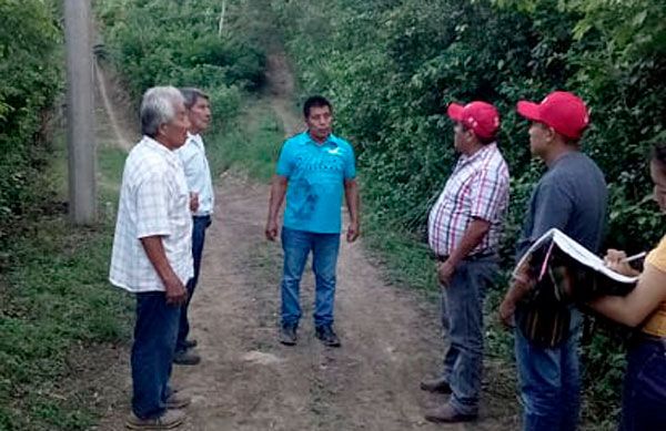 Campesinos de Tanlajás denuncian negativa del edil morenista 