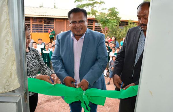 Estrenan aula didáctica lograda por Antorcha en federación para primaria de Trancoso