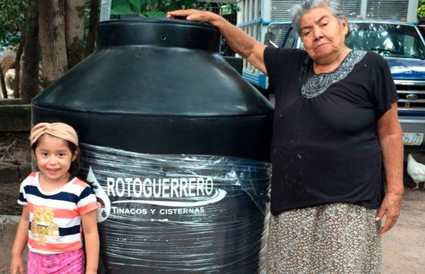 Antorcha apoya a la economía de las familias: Inocencia Rivera Mendoza