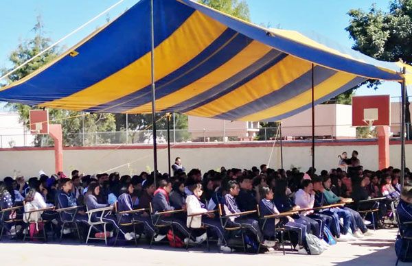 Historiador de la UNAM invita a estudiantes de la CDMX al 45 Aniversario de Antorcha