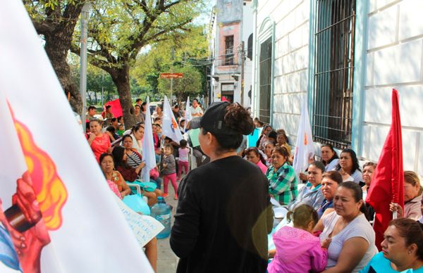 Cumplen 10 días de plantón y el gobierno no escucha a los victorenses 