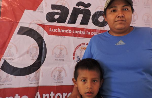 Lideresa antorchista de Temixco invita al 45 Aniversario de Antorcha