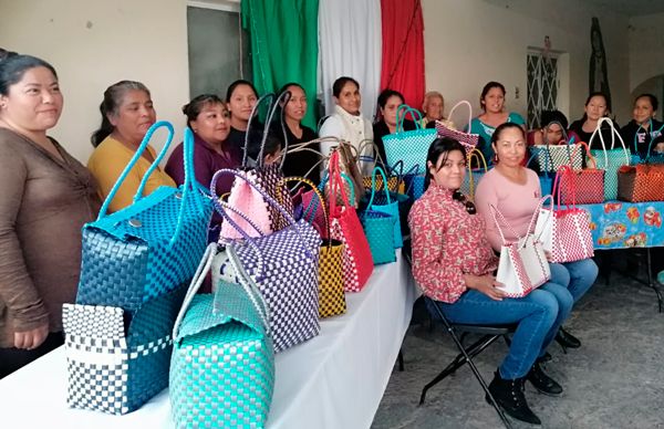 Se realizó clausura del primer curso de autoempleo en el municipio de Matehuala 