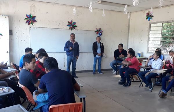 Regresan a clases en El Porvenir