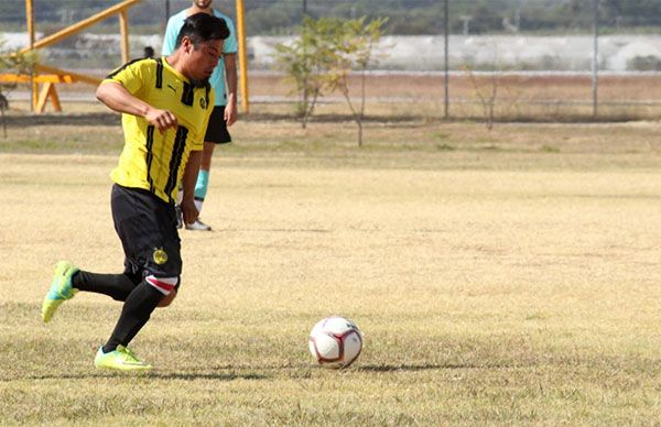 Futbolistas oaxaqueños listos para competir en Espartaqueada Nacional