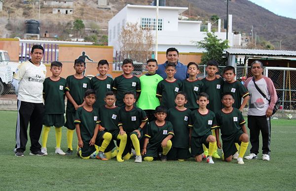 Destaca participación de niños veracruzanos en fútbol infantil