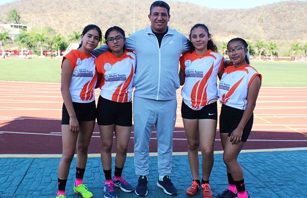 ¡Y  la de bronce es para Oaxaca en los 4x100!