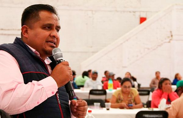 Reconoce alcalde a comerciantes de Trancoso