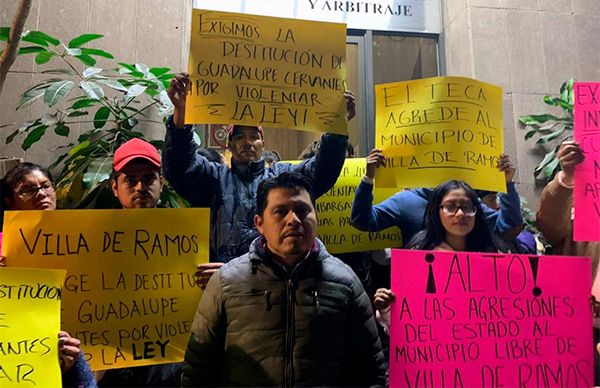 TECA insensible ante graves riesgos de salud de villaramenses; mantienen plantón