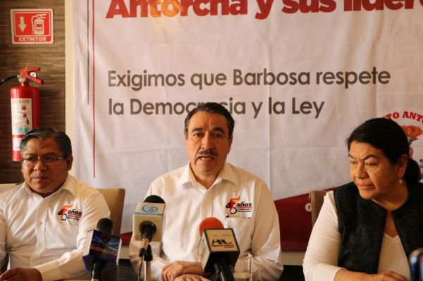 Exige Antorcha alto a las amenazas y represión de Miguel Barbosa contra líderes sociales