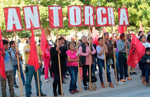 Piden con mitin continuidad a la construcción de Casa del Estudiante; anuncian plantón