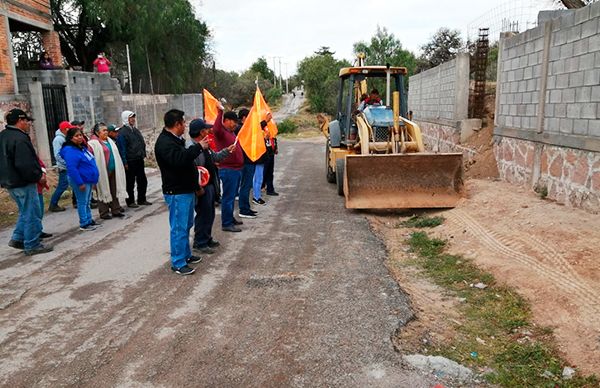 Antorchistas de Rioverde gestionan regularización de colonias