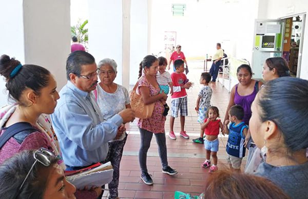 Solicitan antorchistas de Manzanillo orden urbano 