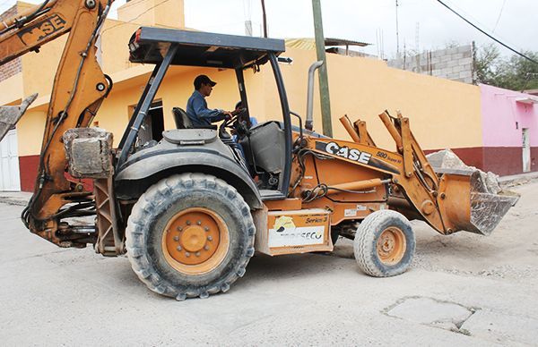 Avanza al 90 por ciento pavimentación en Charcas