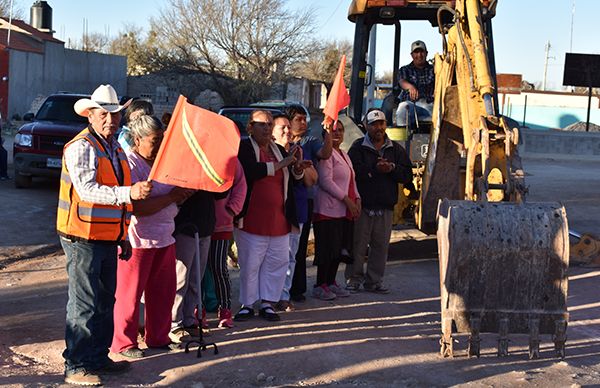 Inicia construcción de drenaje profundo en localidad Santo Domingo