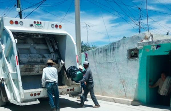 Recolectores de basura, otro frente contra la pandemia 