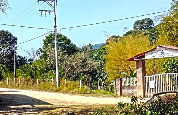 Abandona gobierno de Oaxaca electrificación en Putla