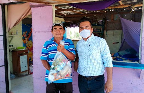 Colecta Antorcha víveres para familias humildes de Chetumal