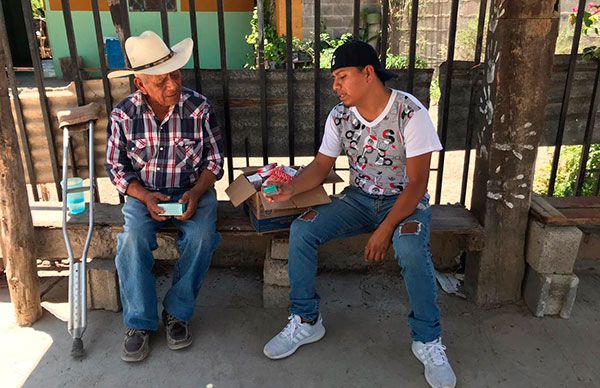 Antorcha entrega medicamentos en Cárdenas