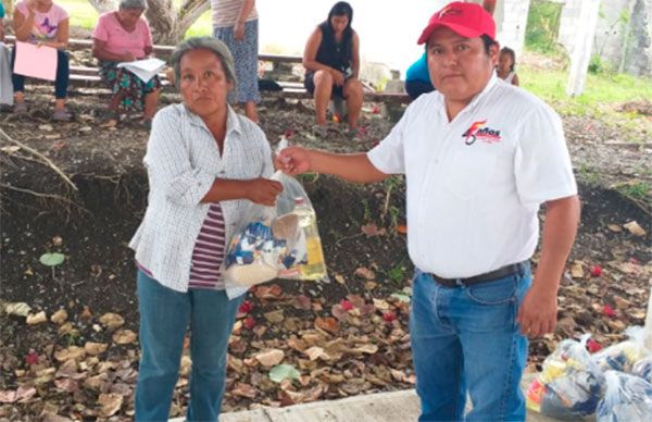 Apoya Antorcha a familias vulnerables de Tanlajás