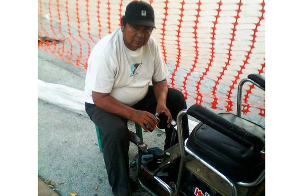 No hay trabajo, hay días donde sólo me alcanza para mi cena: Bolero