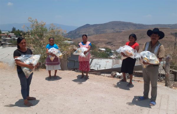 Logra Antorcha despensas para pueblos de Chilapa