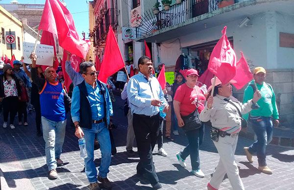 Gobierno de Diego Sinhue se compromete a solucionar demandas  