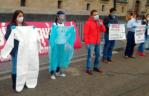 Crónica | Alzan la voz frente a Palacio Nacional por hospitales de Chimalhuacán