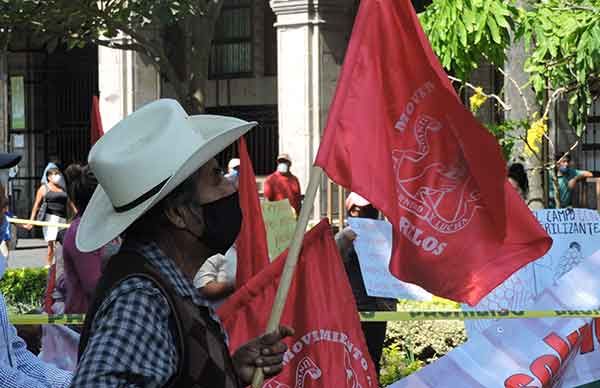 Forman frente ante la cancelación de programas de fertilizante 