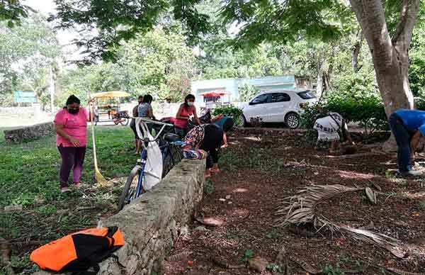 Sanean antorchistas espacios públicos de Espita, Yucatán