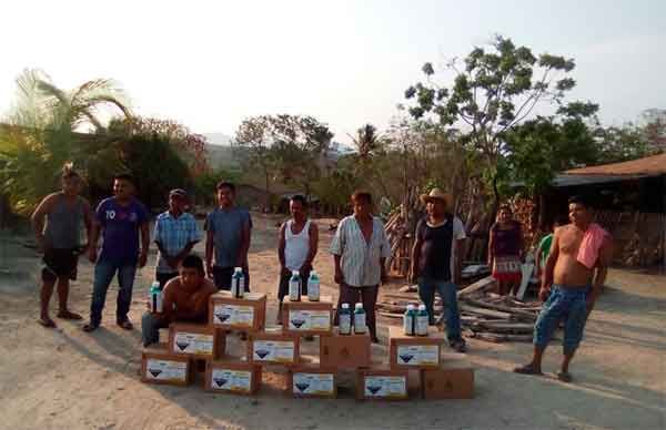 Reciben herbicidas campesinos de 10 pueblos de San Marcos