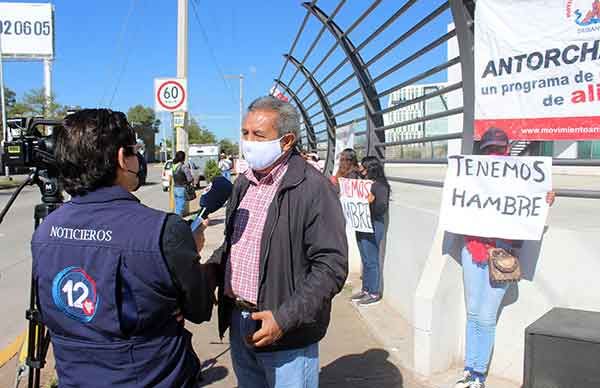 Reparten despensas nada más a su gente; dice líder antorchista