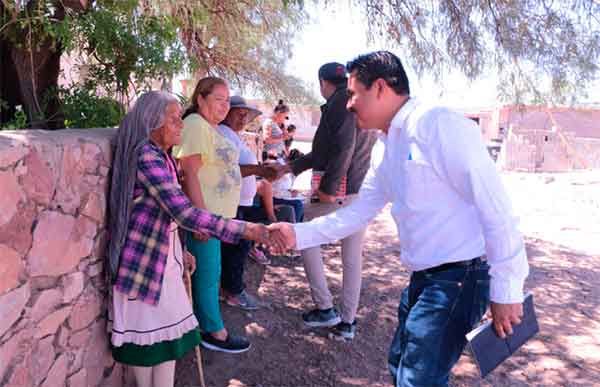 Autoridades municipales de Villa de Ramos atiende el llamado del pueblo