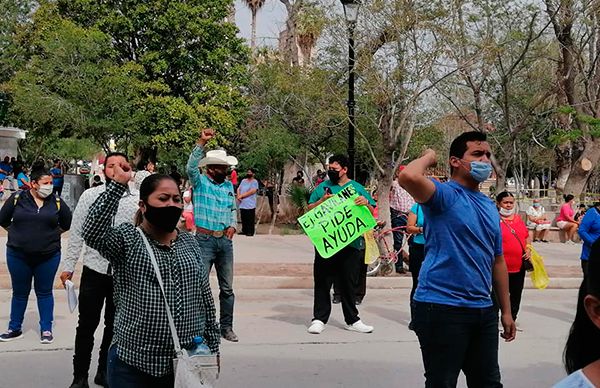 Falta de apoyo a damnificados por lluvias en San Pedro estalla protesta